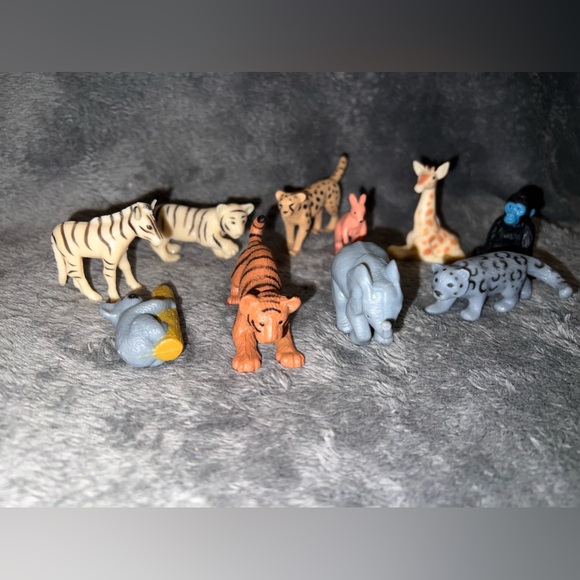 Vintage K&M International AZA Zoo Miniature Toy Plastic Animal Figures Koala - Picture 3 of 16